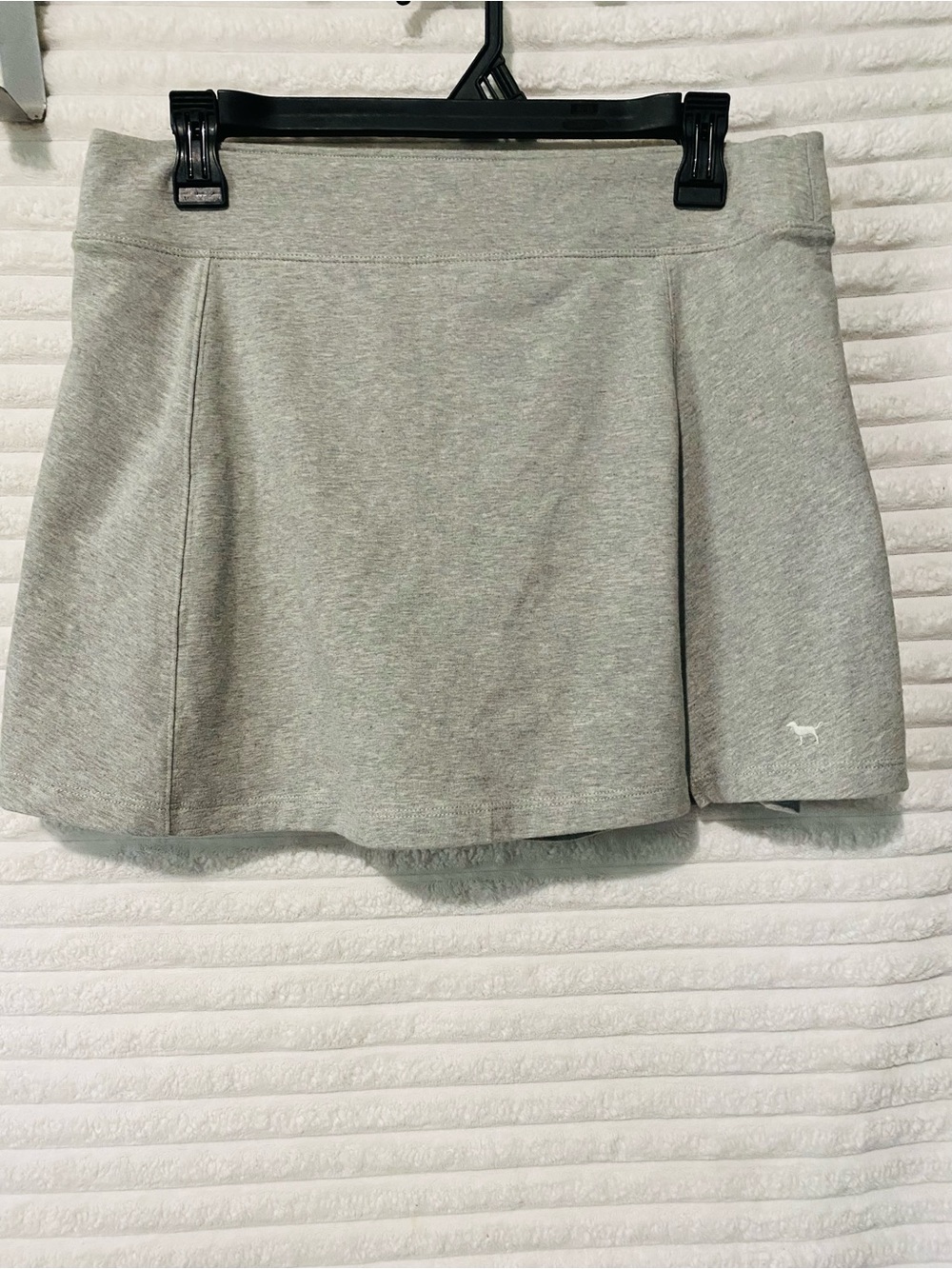 PINK Victoria's Secret Heather Gray Mini Skort with inner pockets NWOT